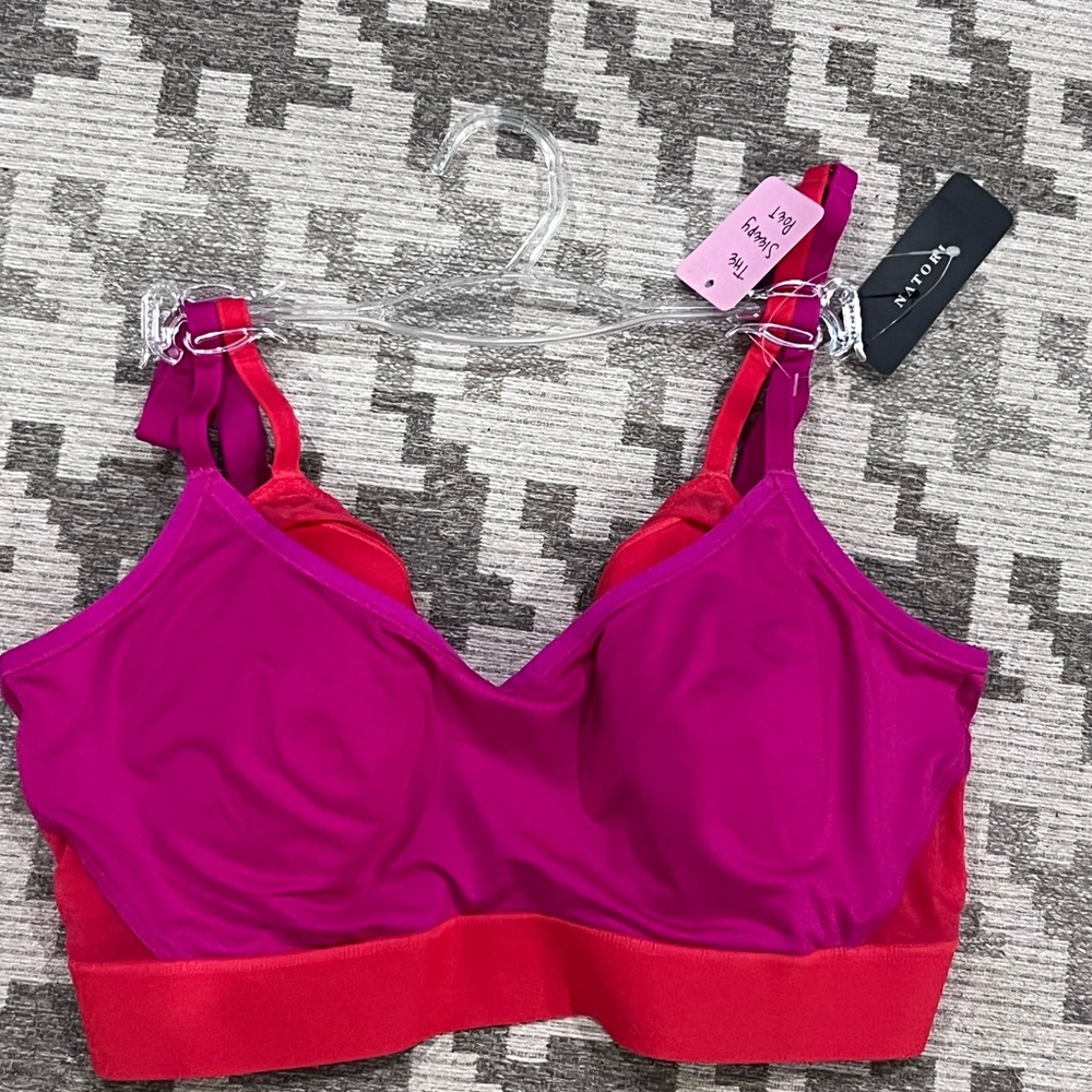 Natori Pink and Red Wireless Bra with Adjustable Straps